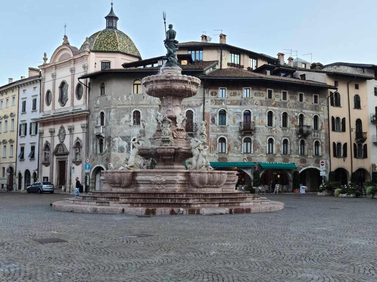 La Casa Di Vale Suffragio Apartment Trento Exterior foto